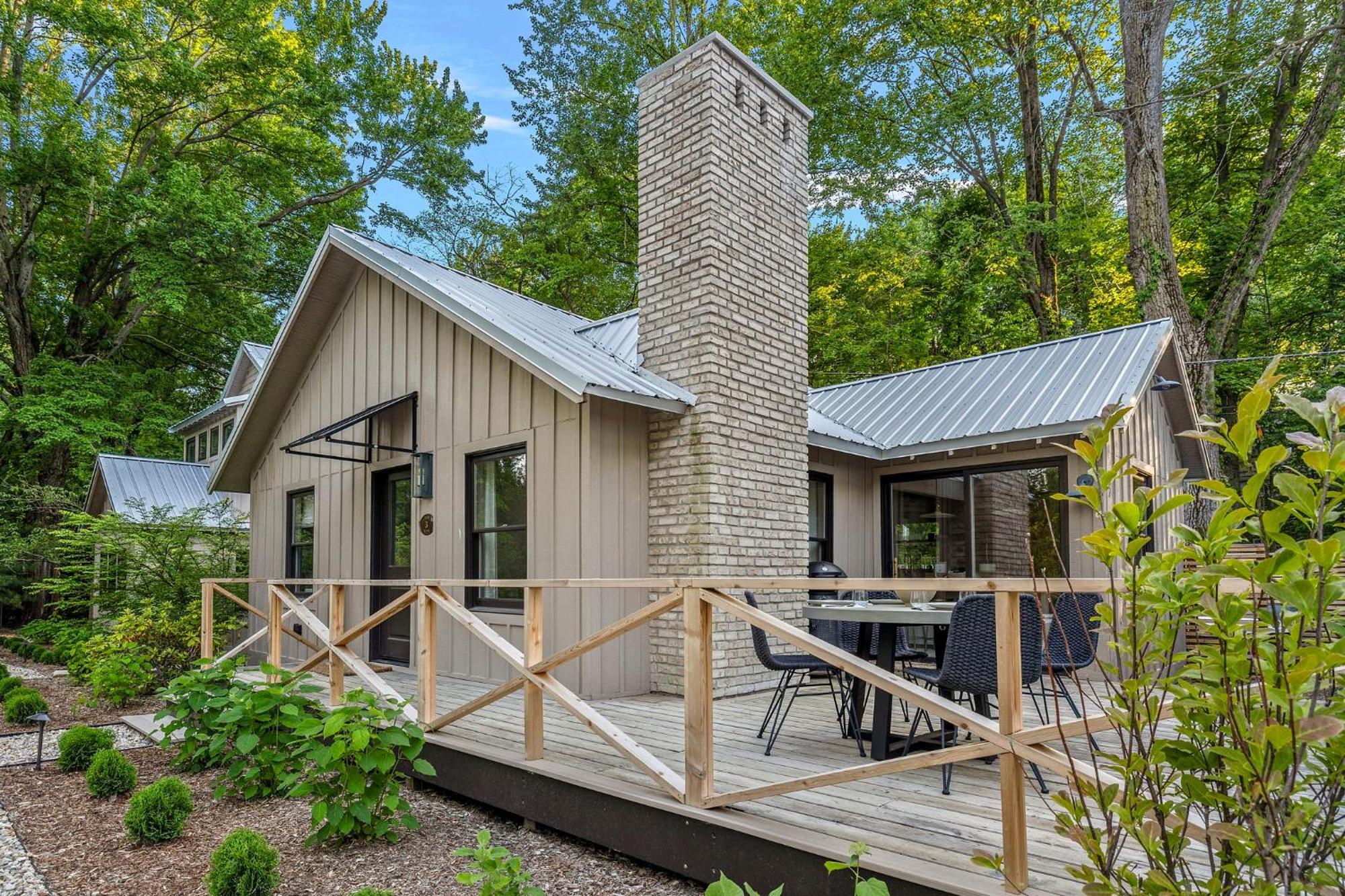 The Townie Cottages - All Units Union Pier Екстериор снимка